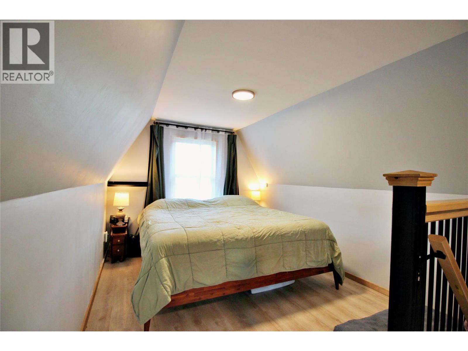 865 Kipling Street Property Photo 16