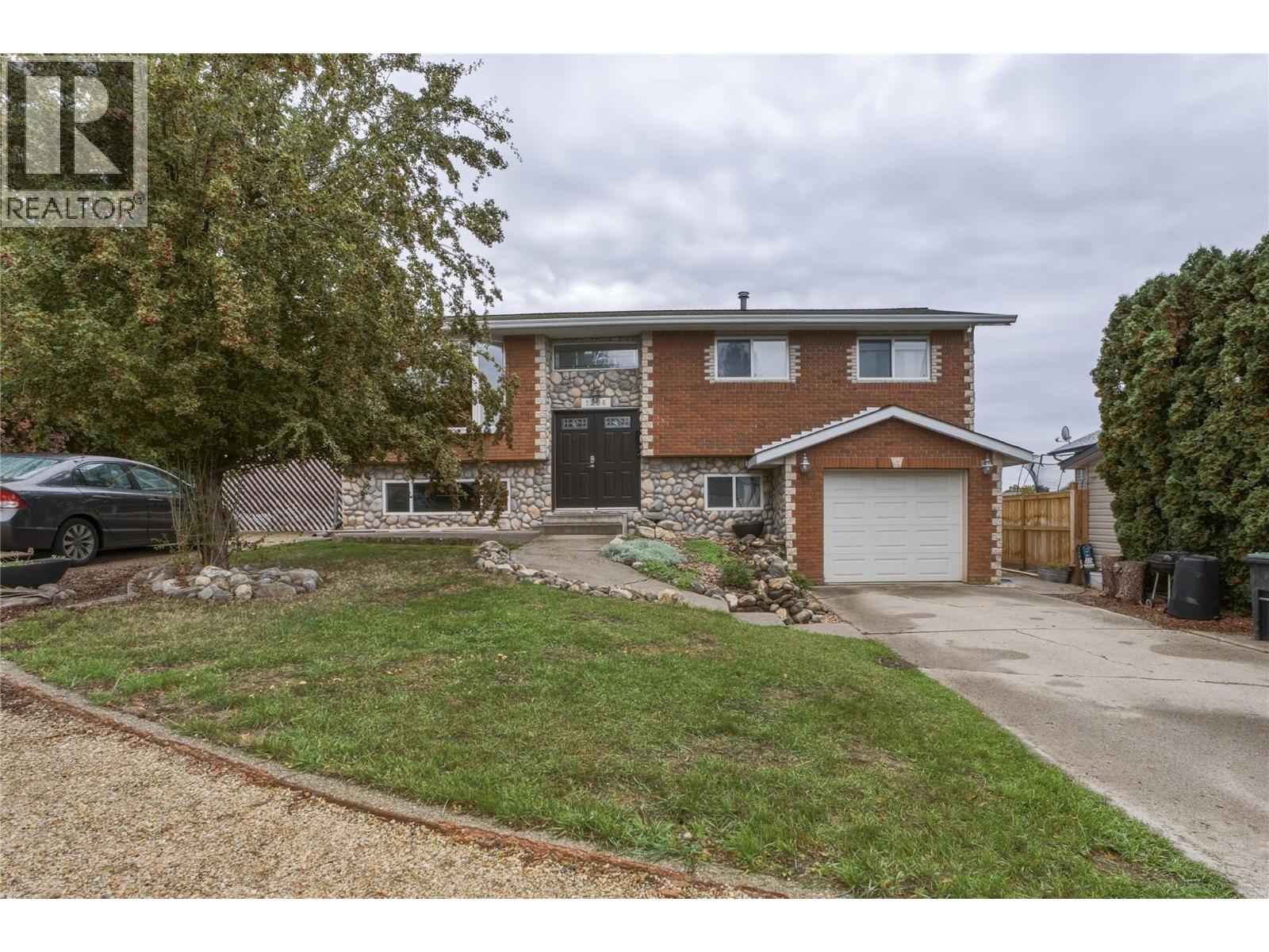 1206 39b Avenue Property Photo 34