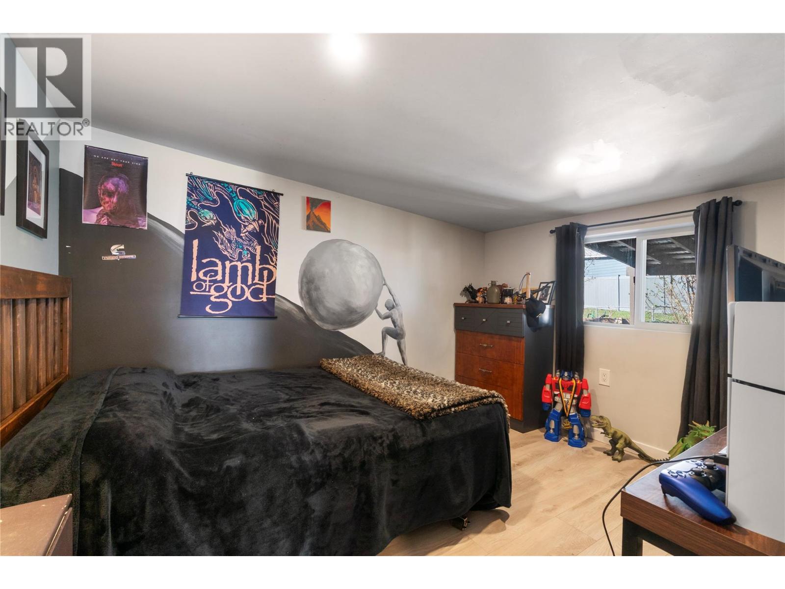 5131 69 Avenue Ne Property Photo 23