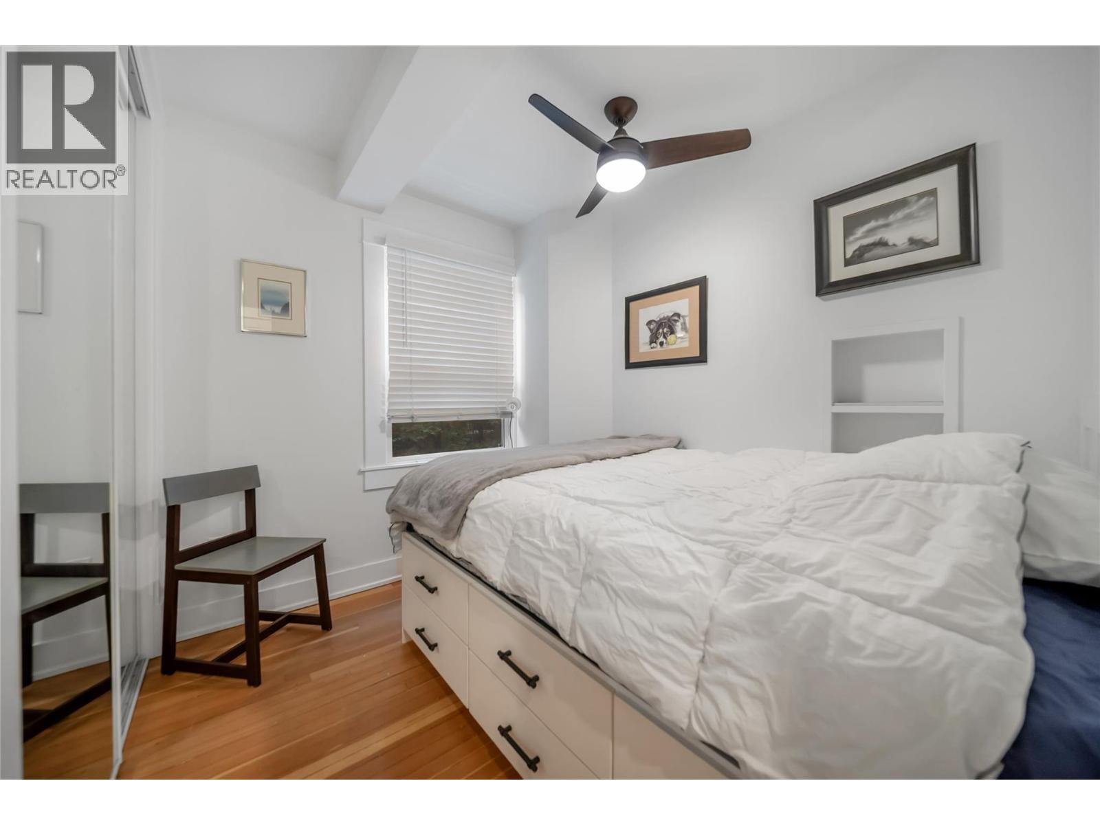 597 Eckhardt Avenue E Property Photo 17