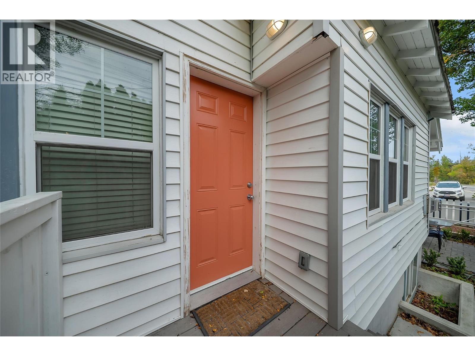 597 Eckhardt Avenue E Property Photo 21