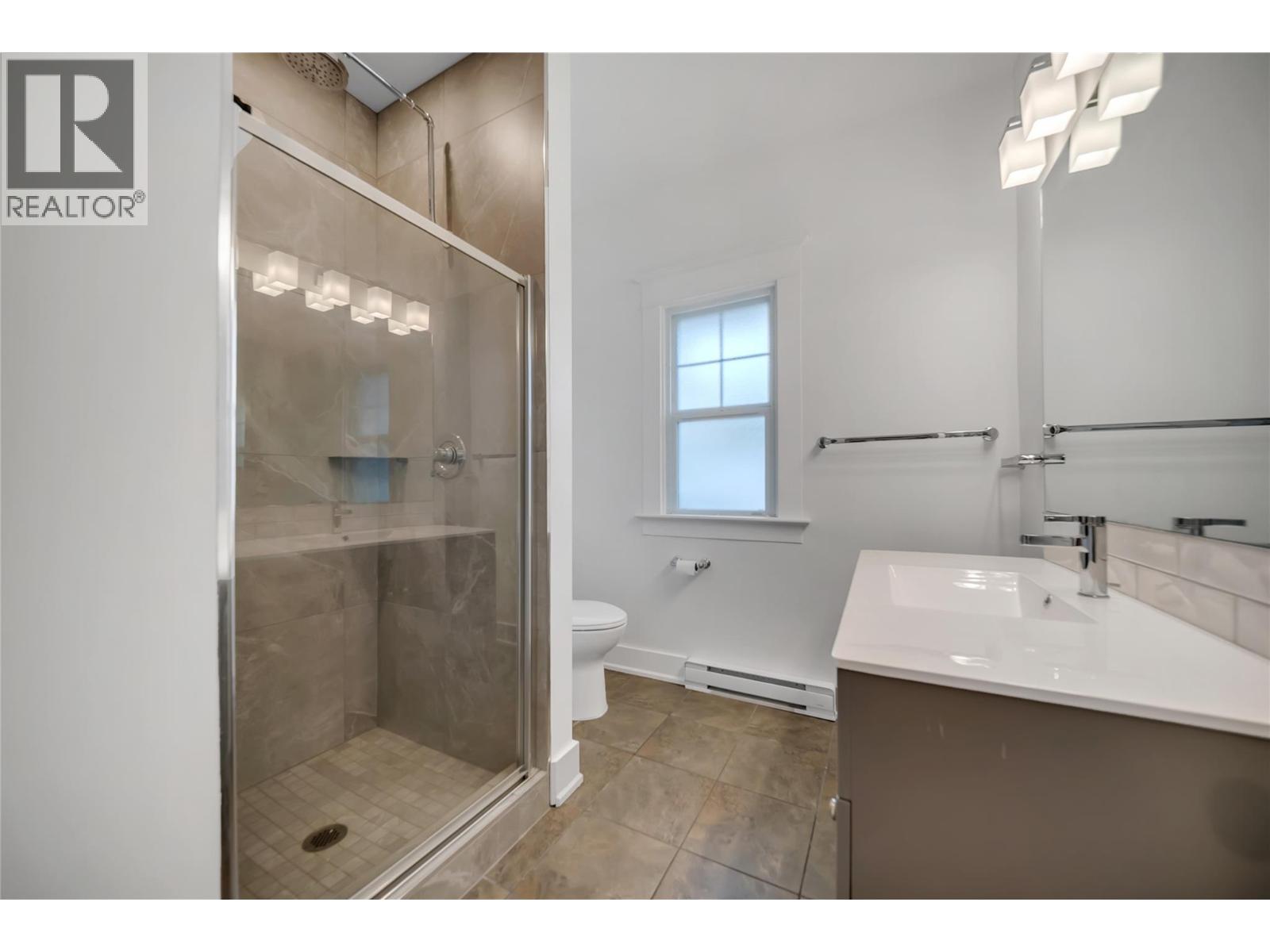 597 Eckhardt Avenue E Property Photo 29