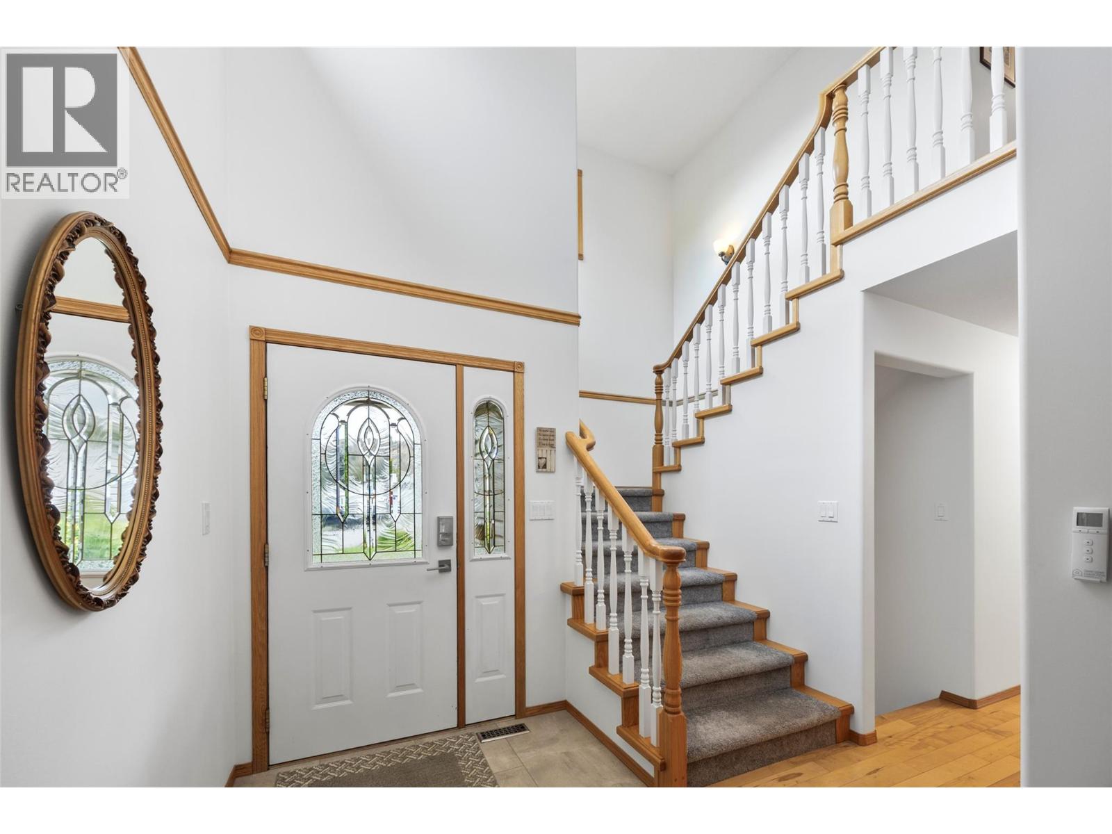 780 Huntington Drive Property Photo 2