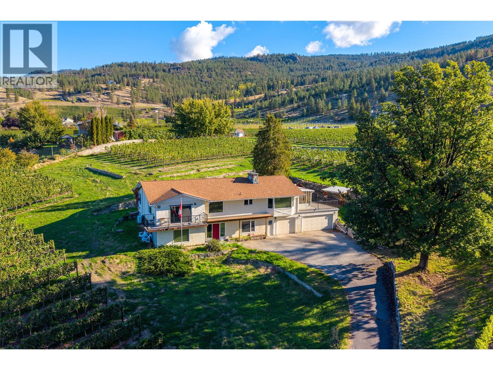 1056 Naramata Road Property Photo 7