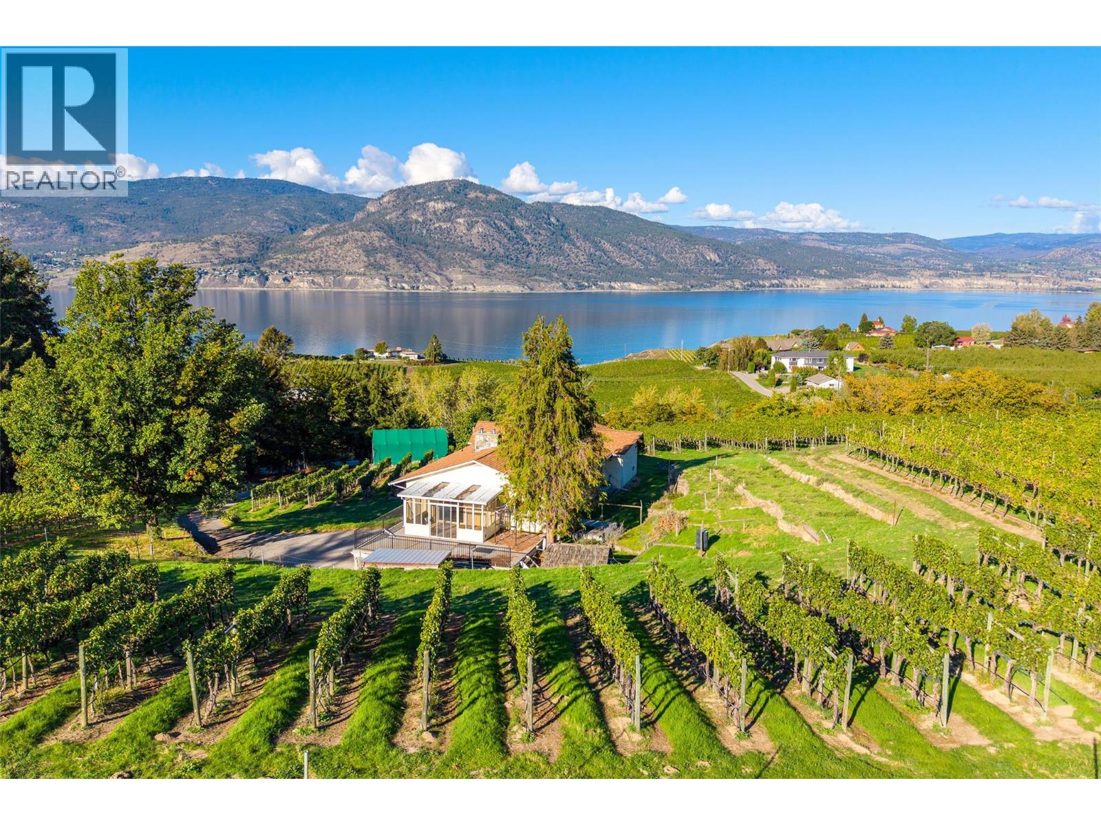 1056 Naramata Road Property Photo 9