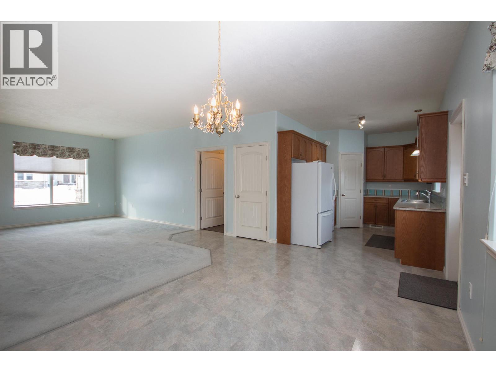 11001 17 Street Unit# 1 Property Photo 6