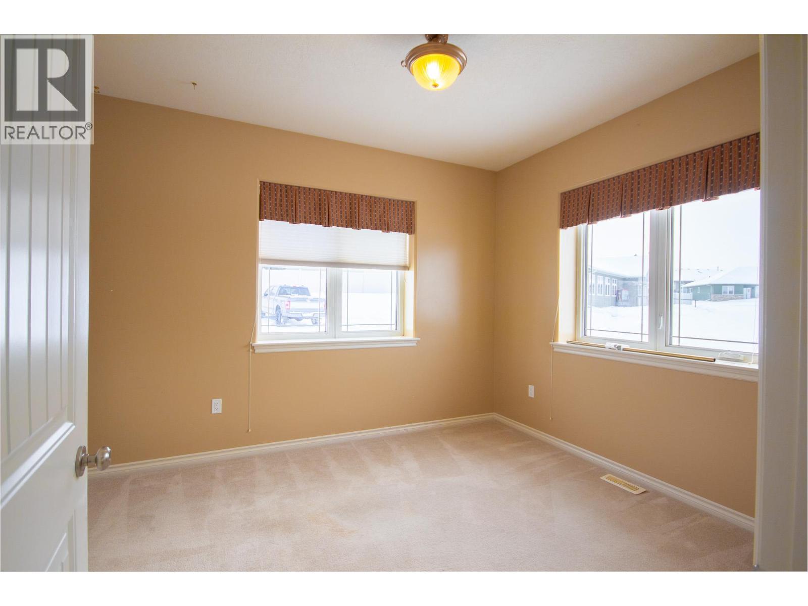 11001 17 Street Unit# 1 Property Photo 10