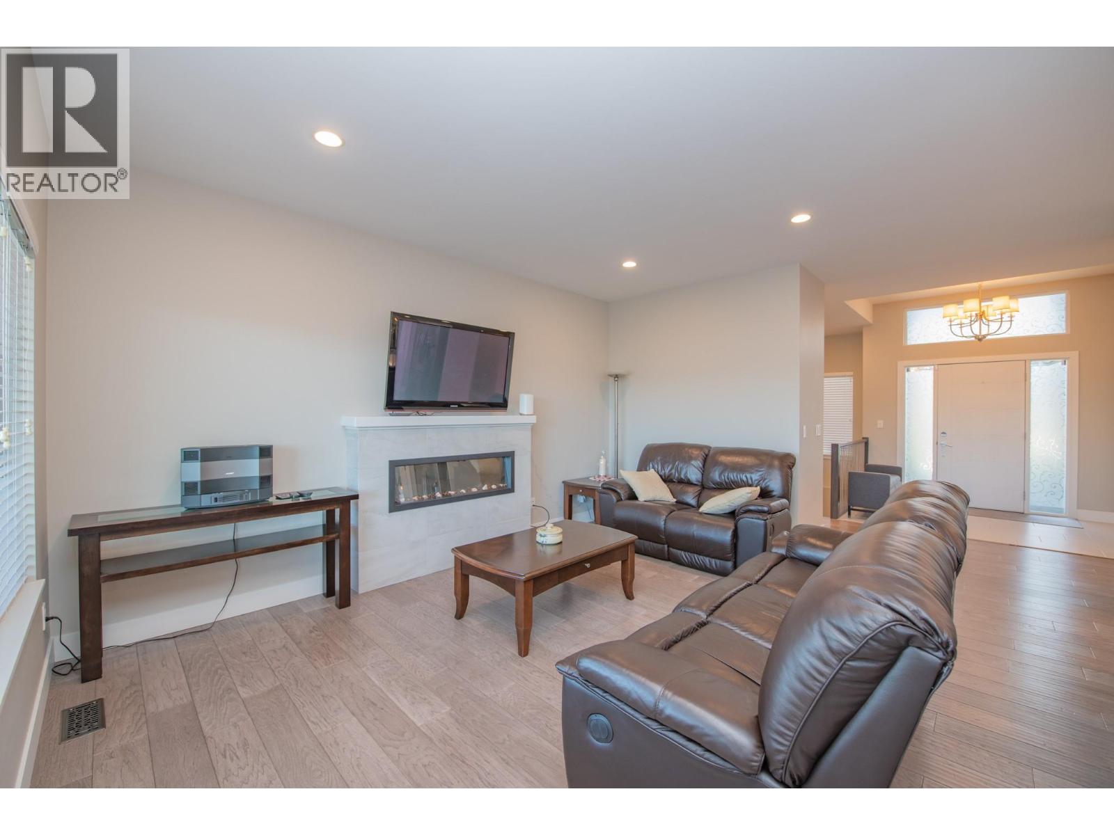 964 Mt Ida Drive Property Photo 18