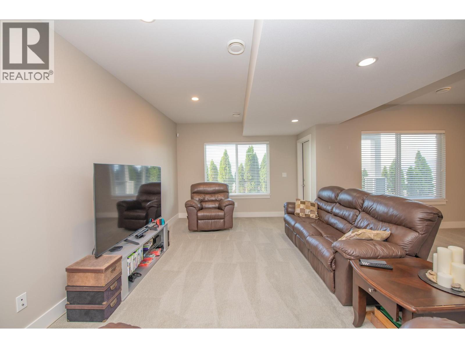 964 Mt Ida Drive Property Photo 35