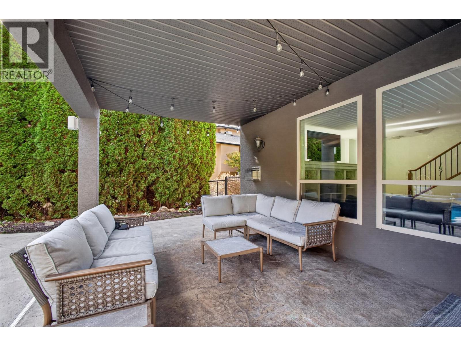 2512 Selkirk Drive Property Photo 39