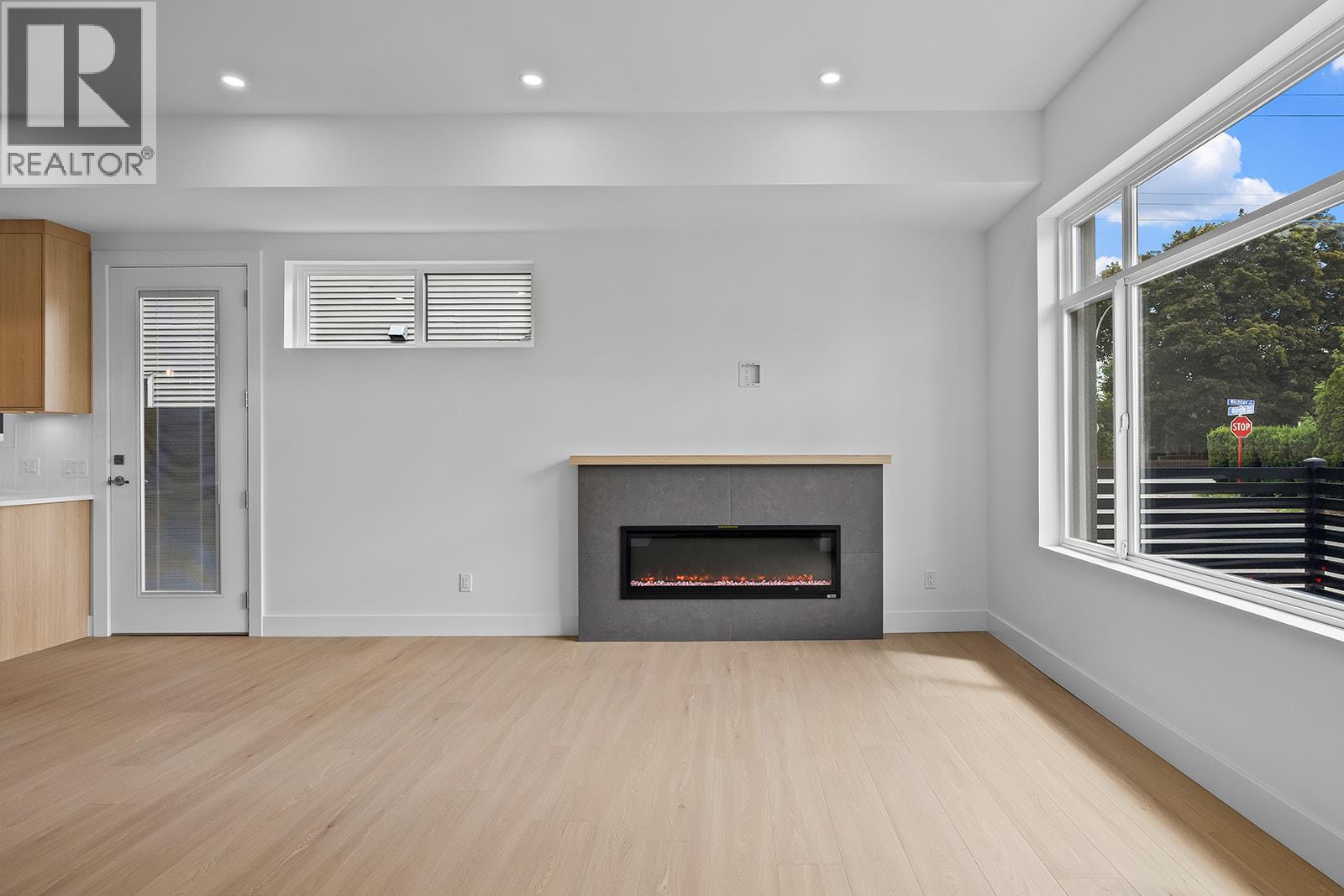 662 Birch Avenue Unit# 2 Property Photo 11