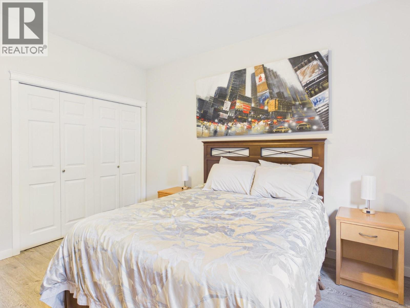 4300 44th Avenue Unit# 6 Property Photo 18