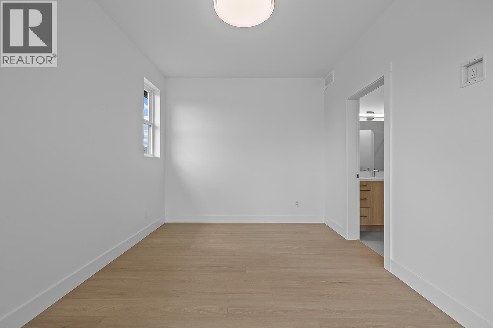 662 Birch Avenue Unit# 4 Property Photo 37