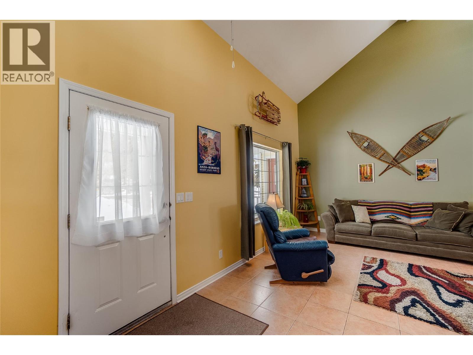 661 C Avenue Property Photo 13