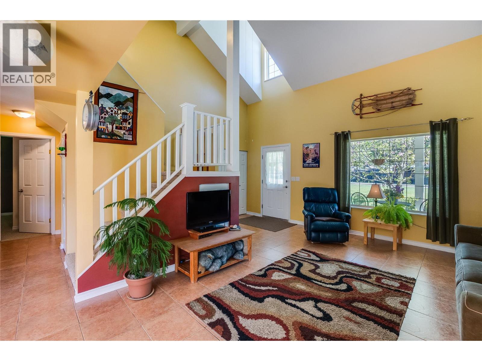 661 C Avenue Property Photo 17