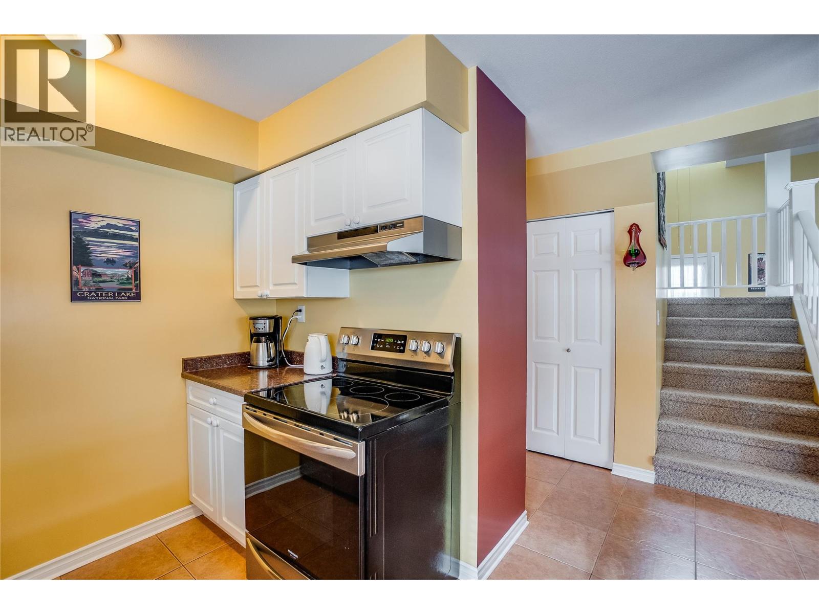 661 C Avenue Property Photo 27