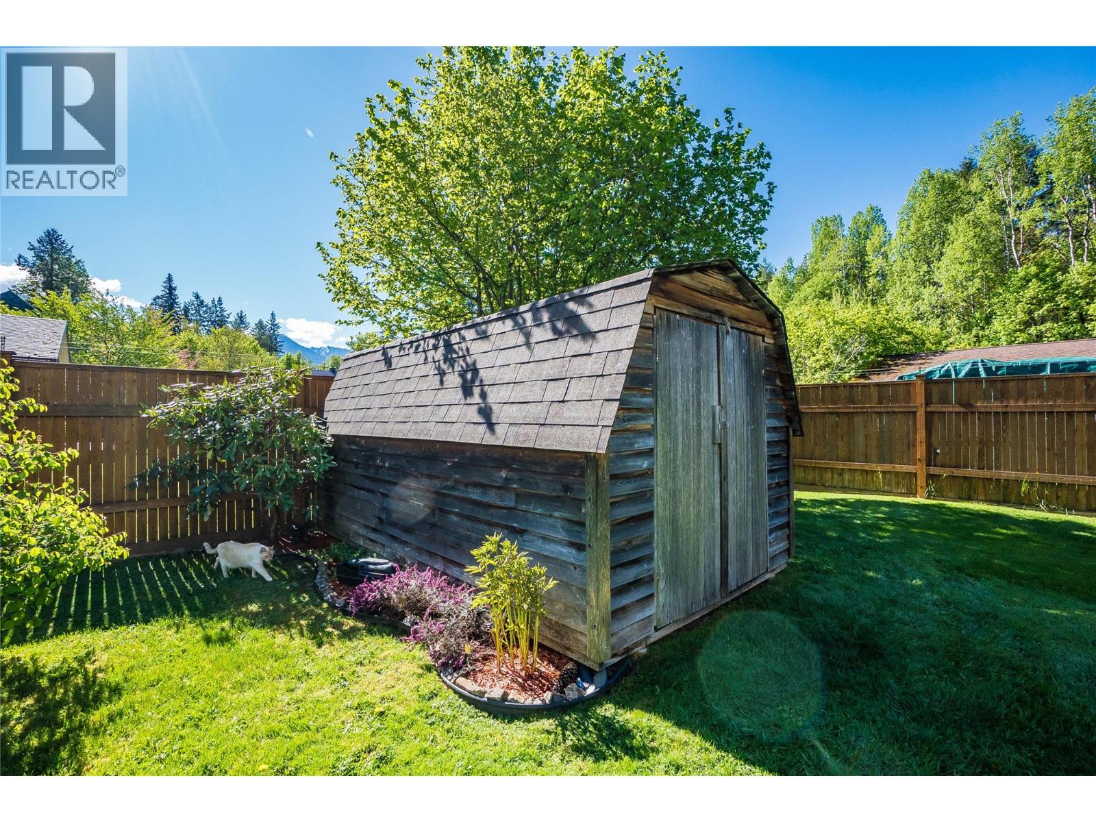 661 C Avenue Property Photo 63
