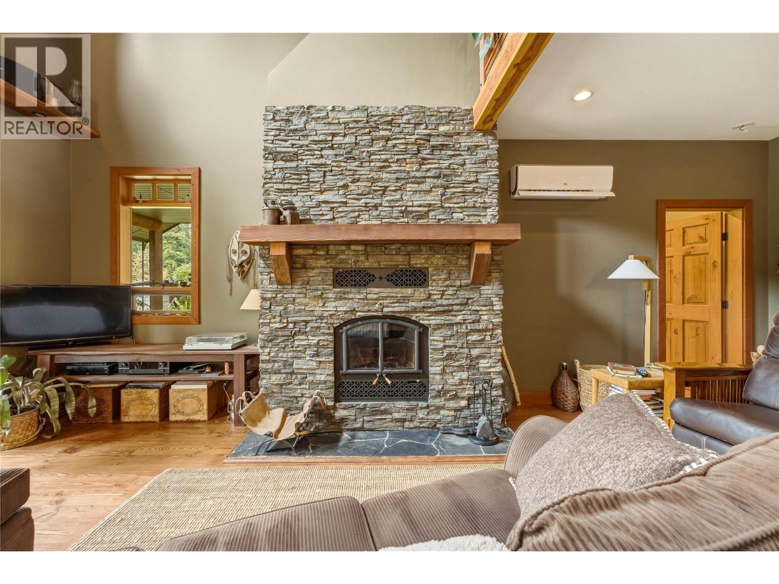 4127 O'neil Road Property Photo 7