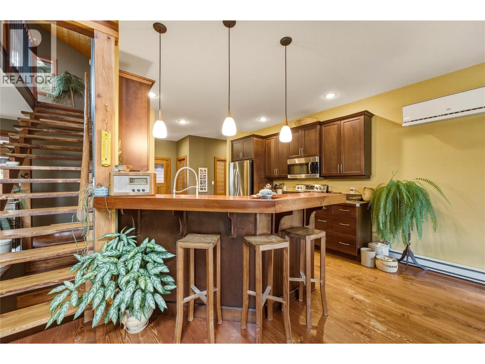 4127 O'neil Road Property Photo 9