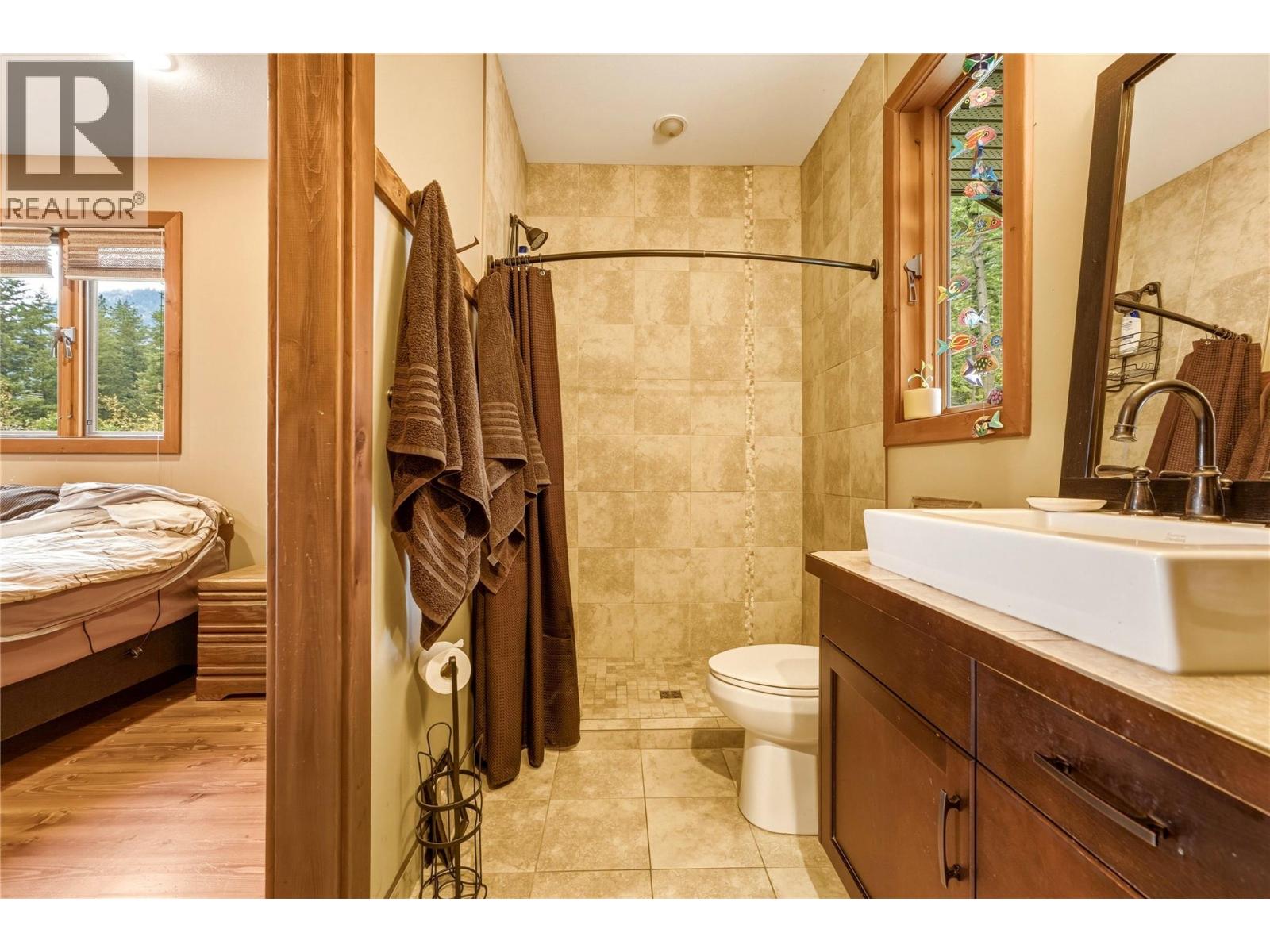 4127 O'neil Road Property Photo 18