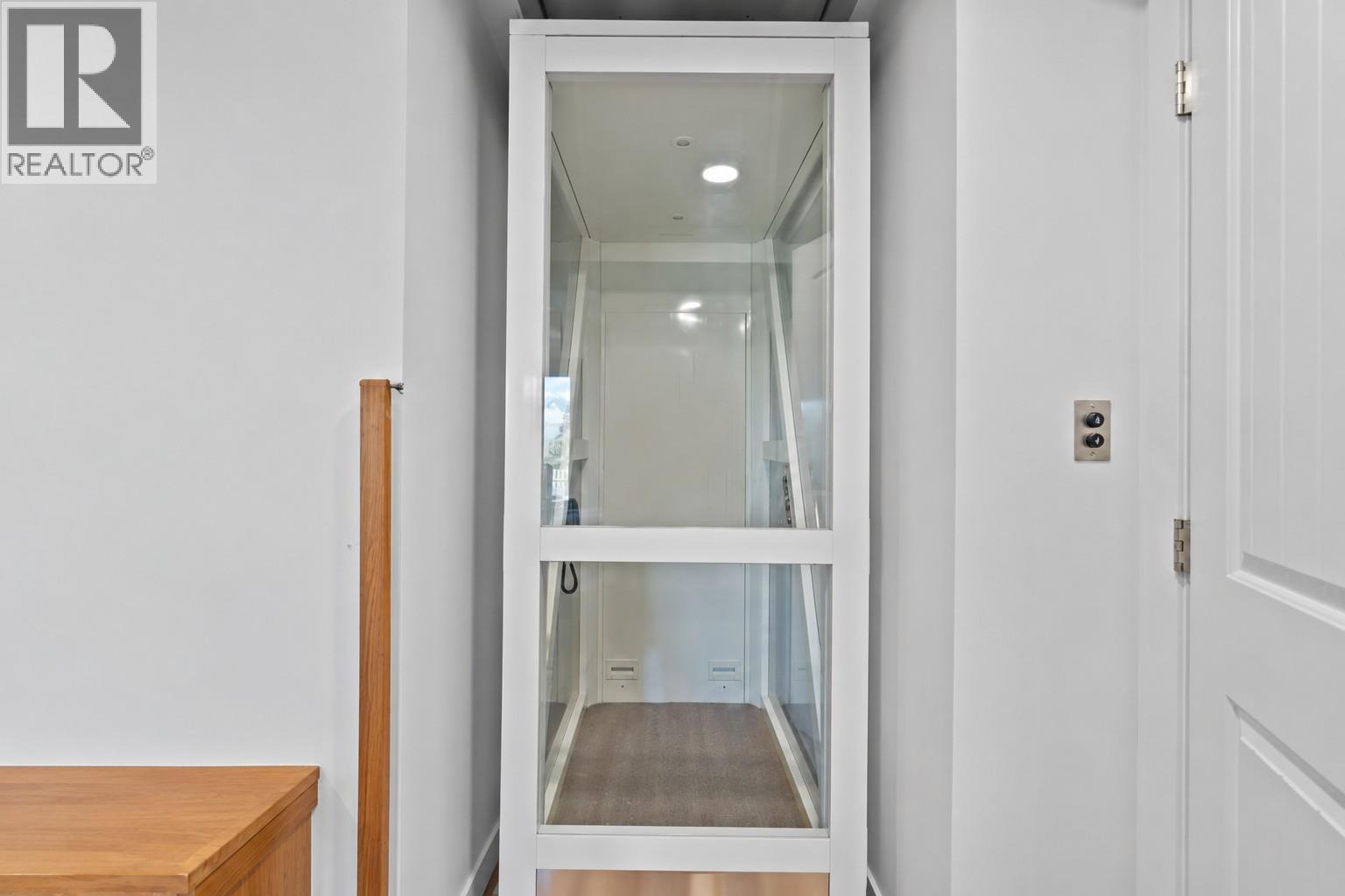 1321 10th Avenue Property Photo 44