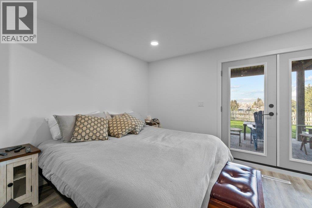 1321 10th Avenue Property Photo 51
