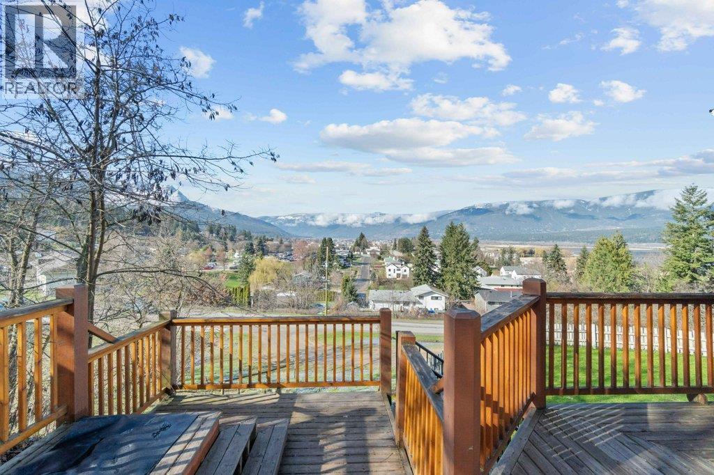 1321 10th Avenue Property Photo 70