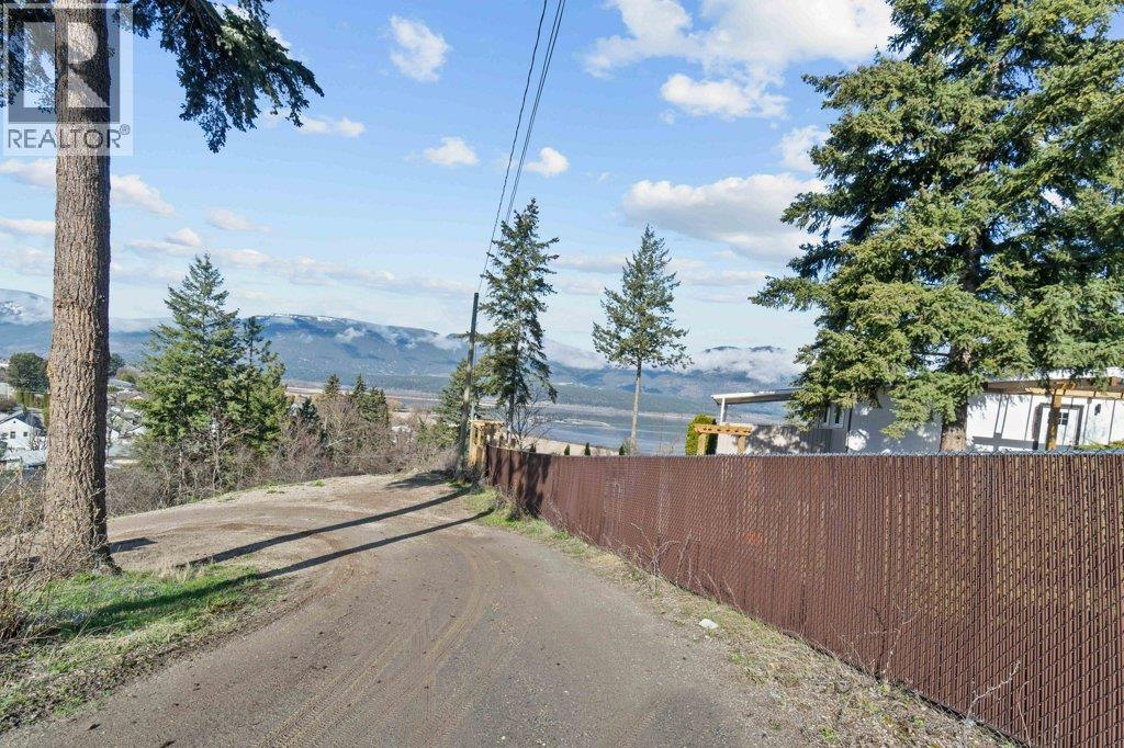 1321 10th Avenue Property Photo 71