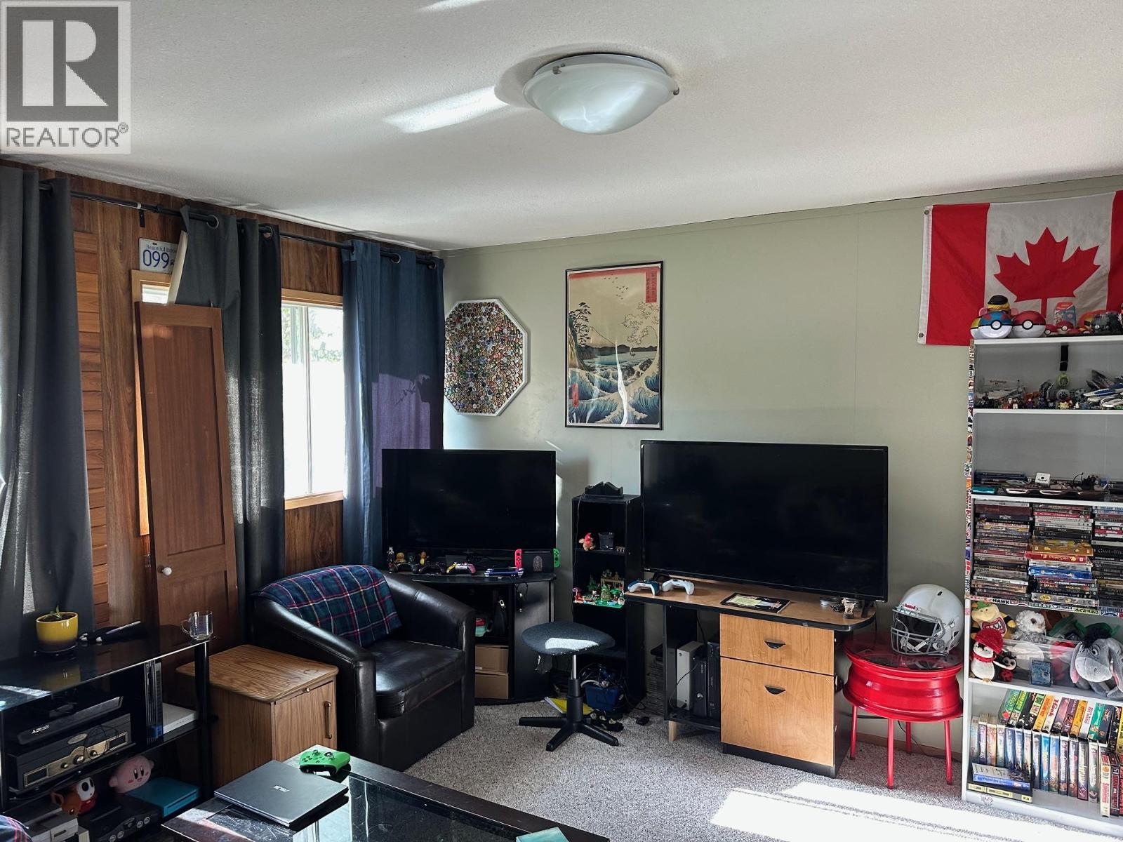 609 Second Street Property Photo 13