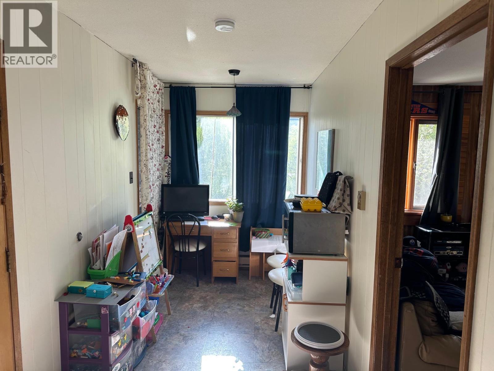 609 Second Street Property Photo 14