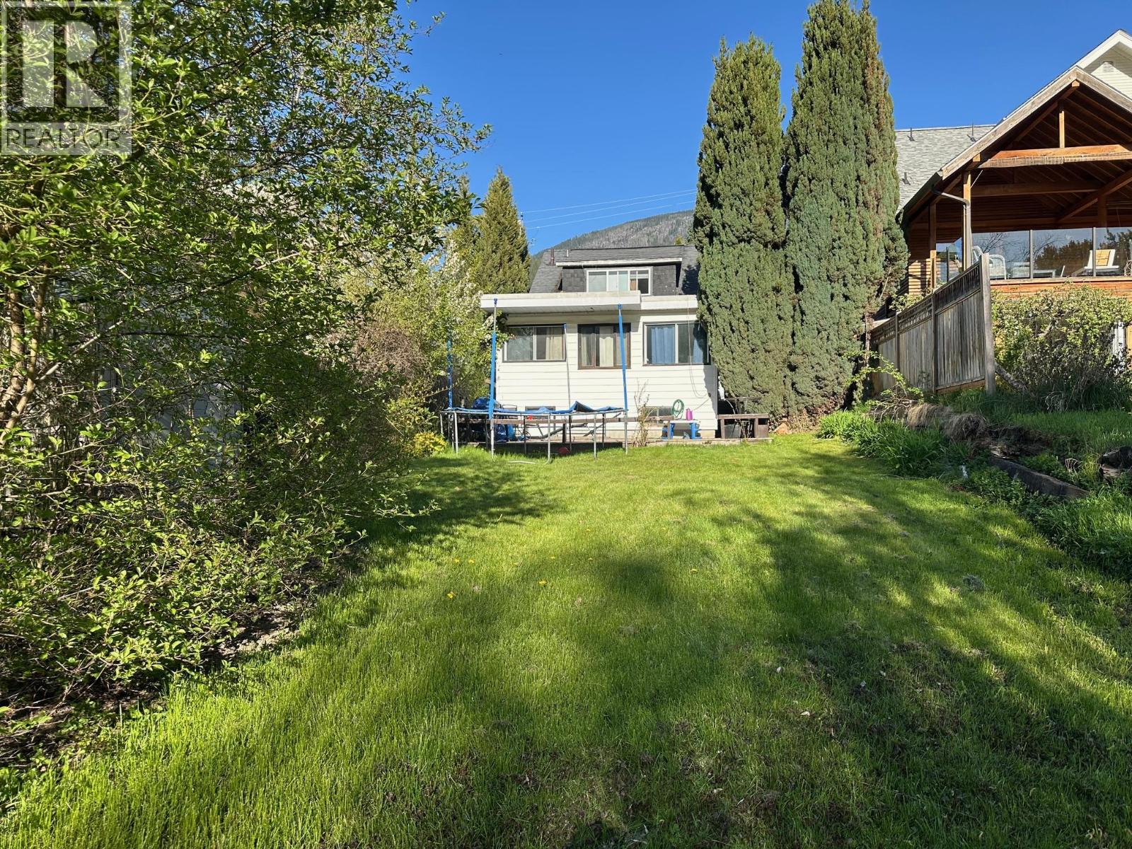 609 Second Street Property Photo 19