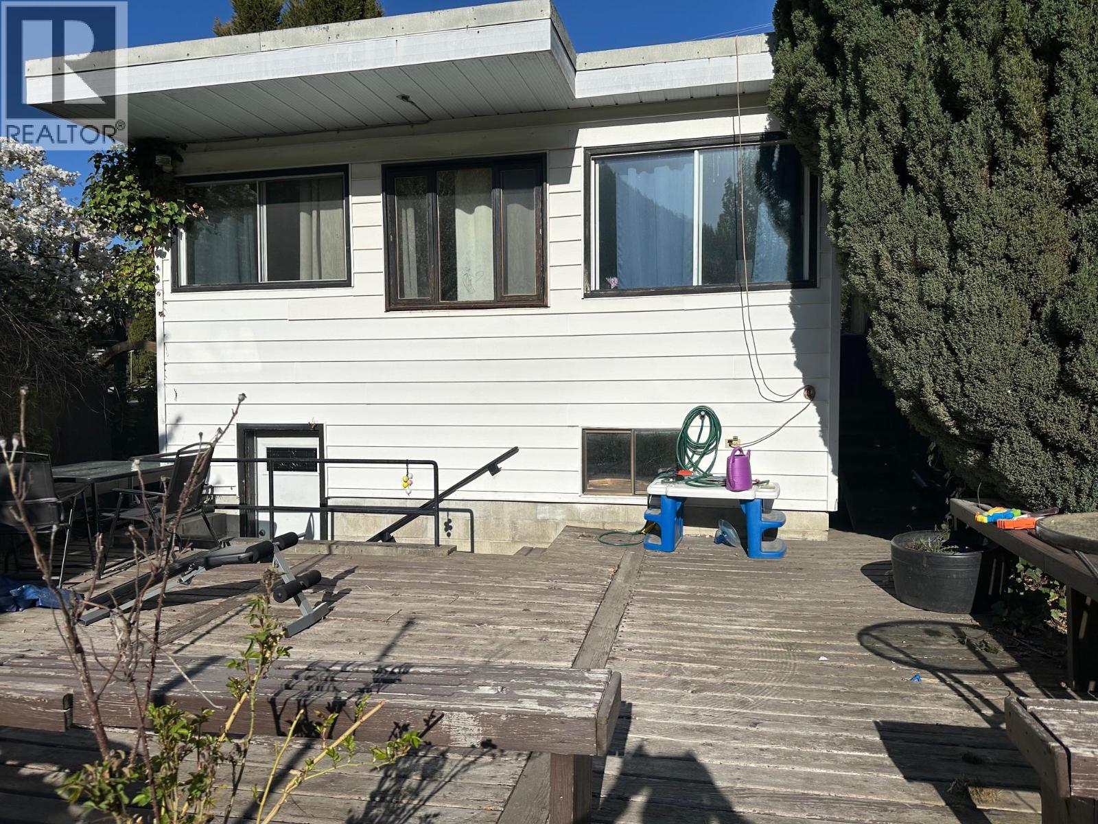 609 Second Street Property Photo 20