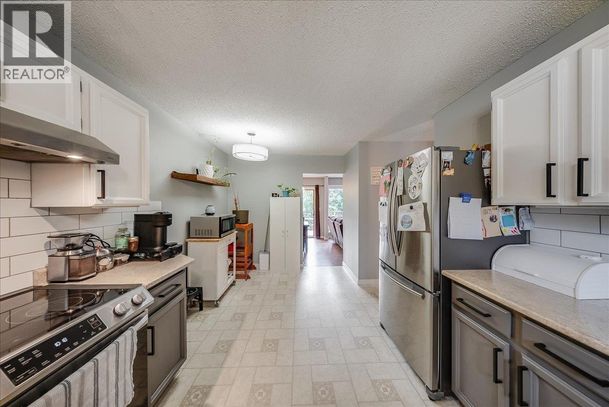 3609 Southridge Drive Property Photo 12