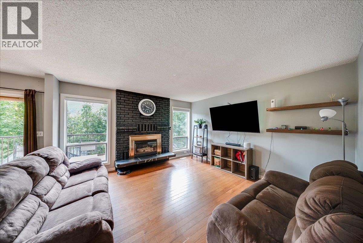 3609 Southridge Drive Property Photo 16