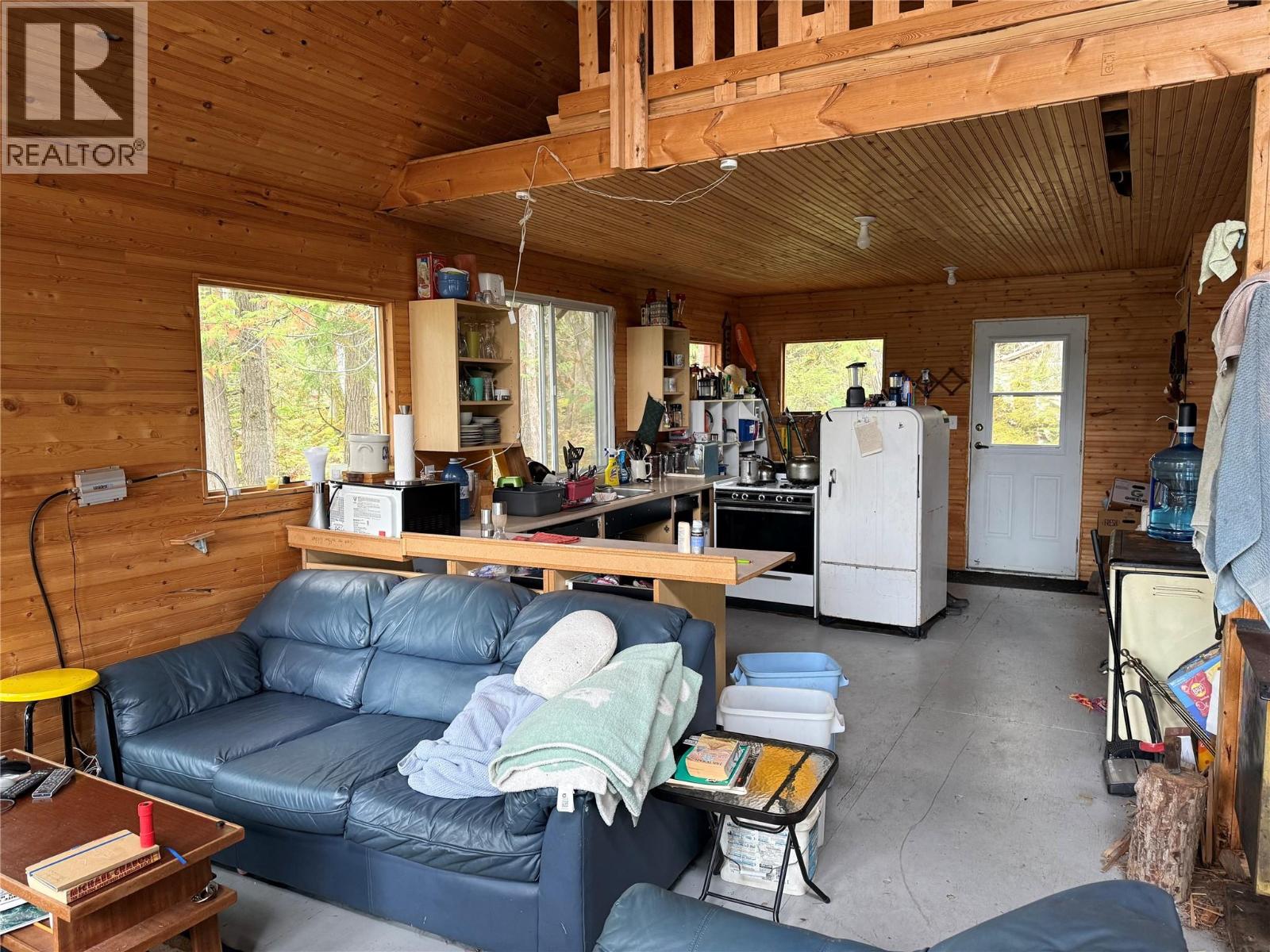 912 Bradley Road Property Photo 22