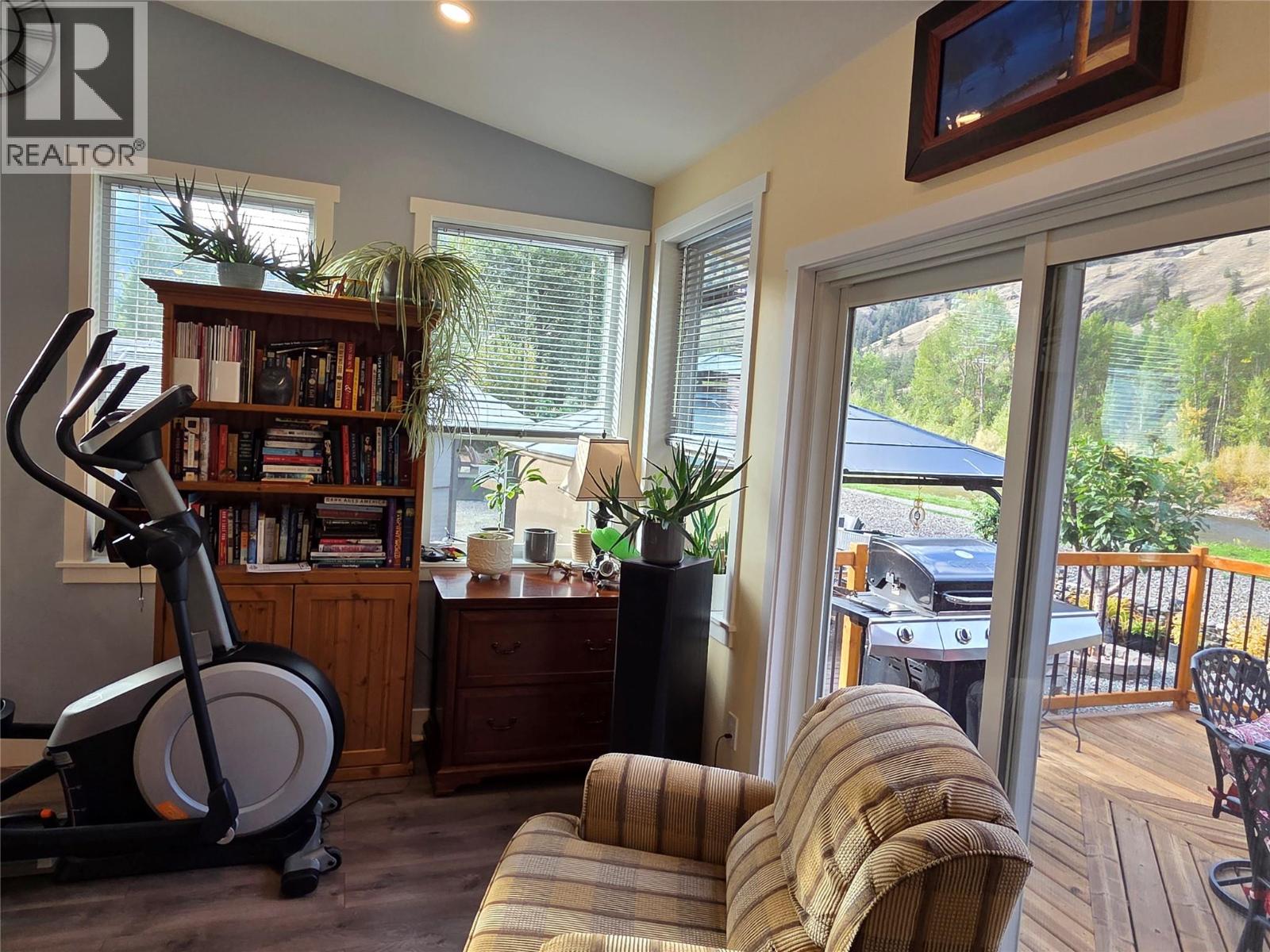 4354 Highway 3 Unit# 30 Property Photo 14