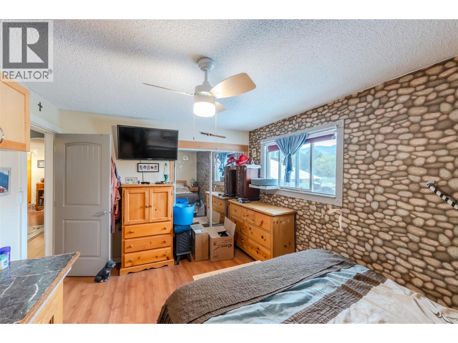 5467 Sawmill Road Property Photo 26