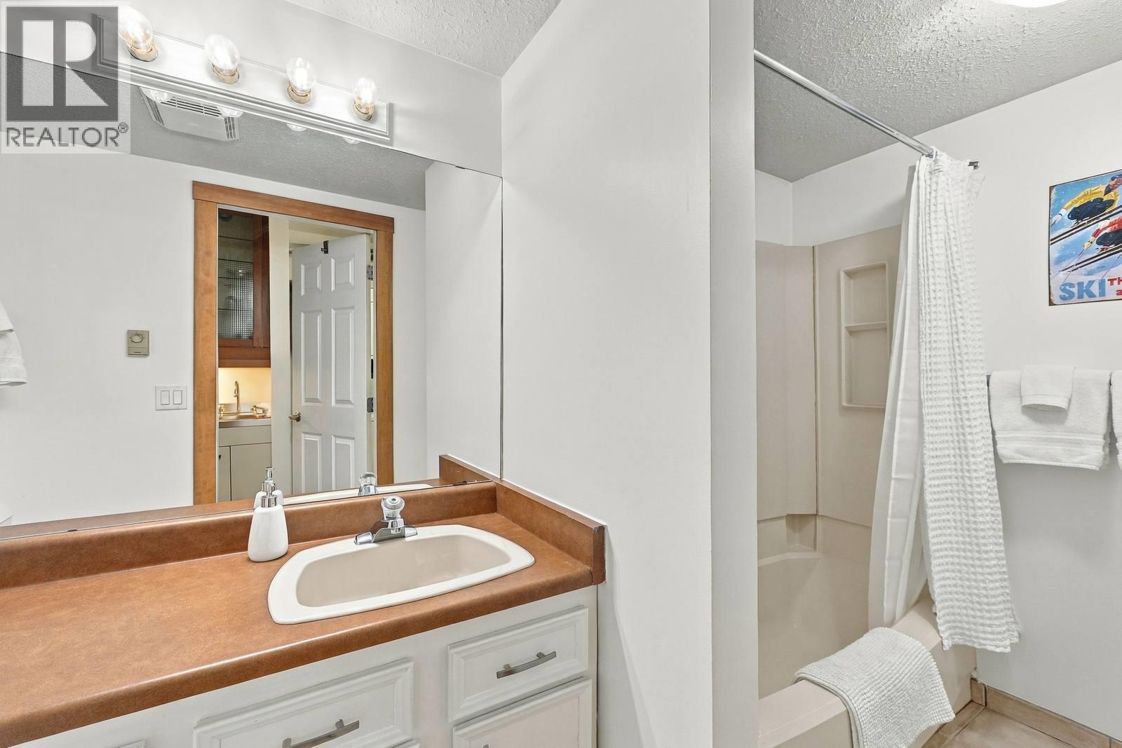 225 Clearview Road Unit# 805 Property Photo 23