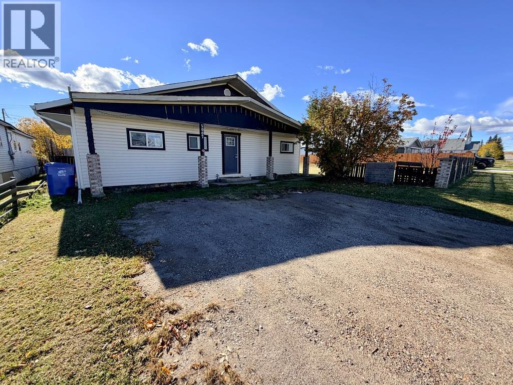 5007 48 Avenue Property Photo 1