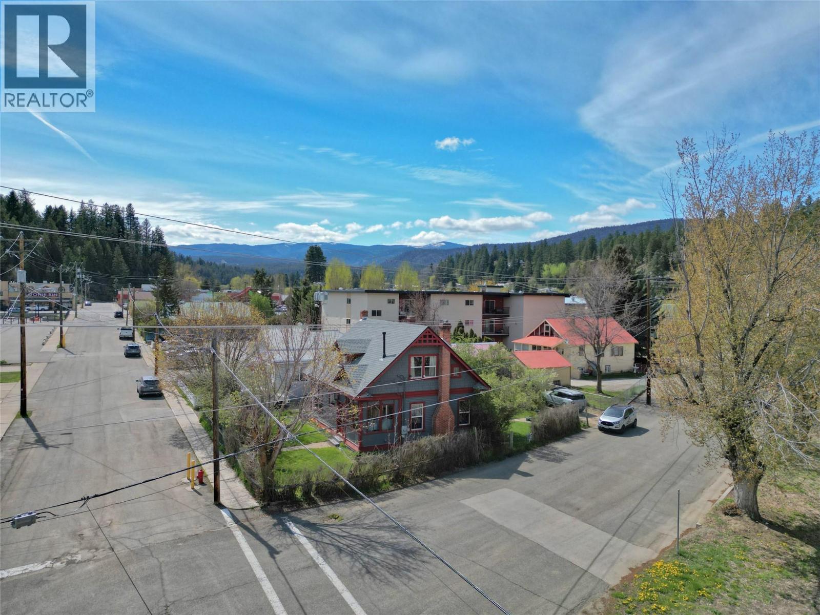 55 Harold Avenue Property Photo 2