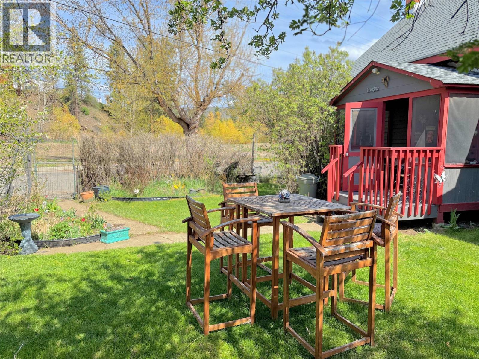 55 Harold Avenue Property Photo 4