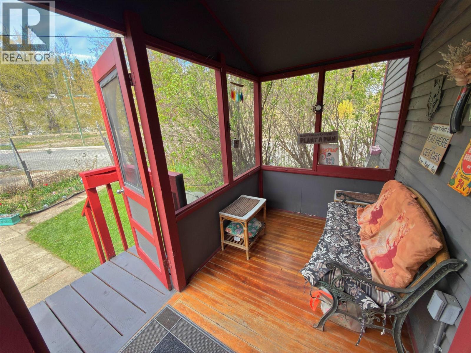 55 Harold Avenue Property Photo 7