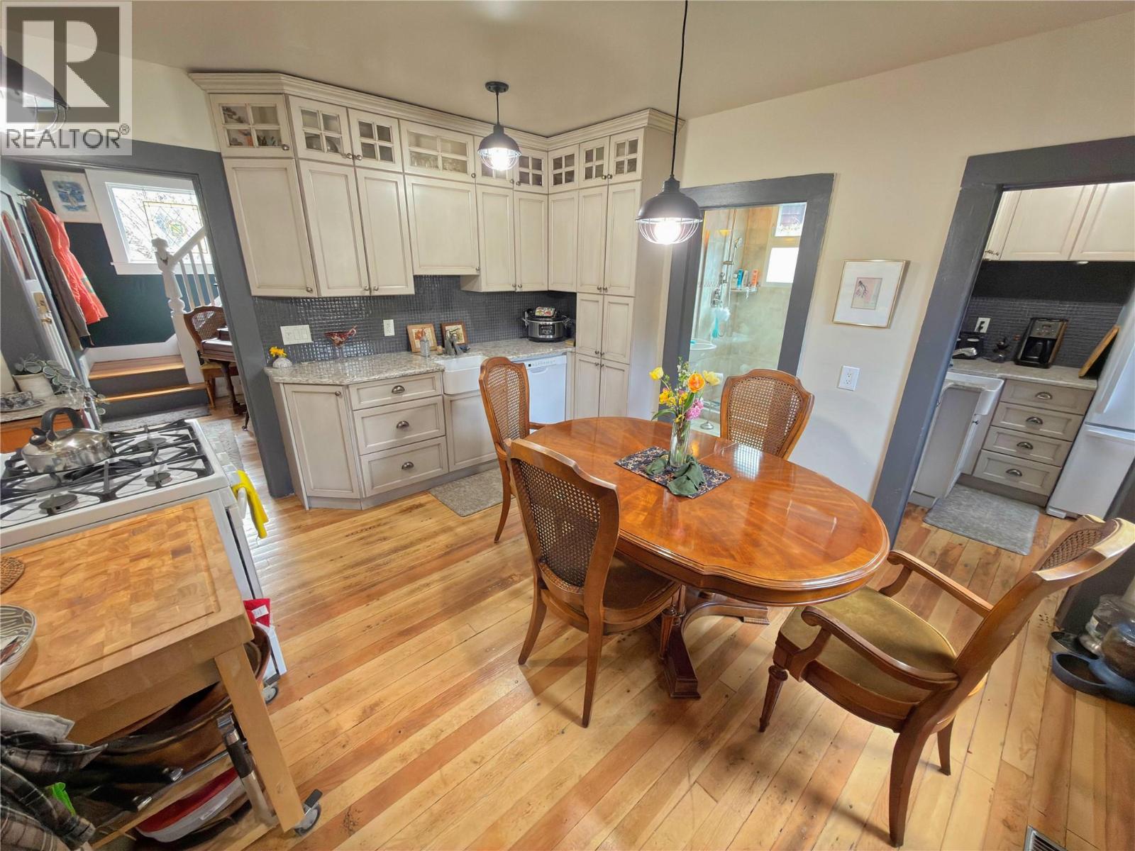 55 Harold Avenue Property Photo 8