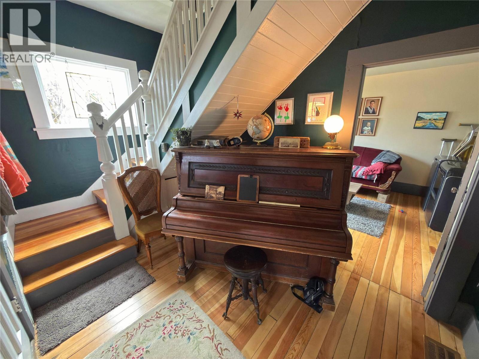 55 Harold Avenue Property Photo 20