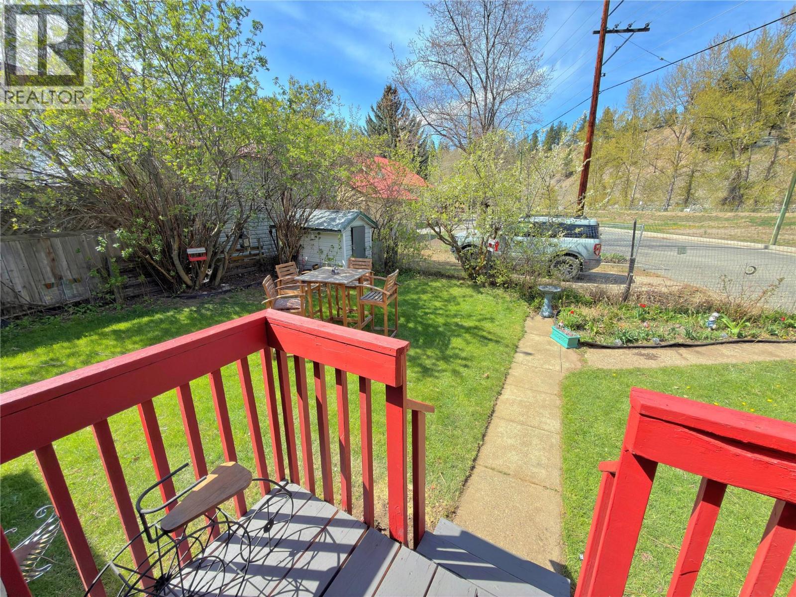 55 Harold Avenue Property Photo 32