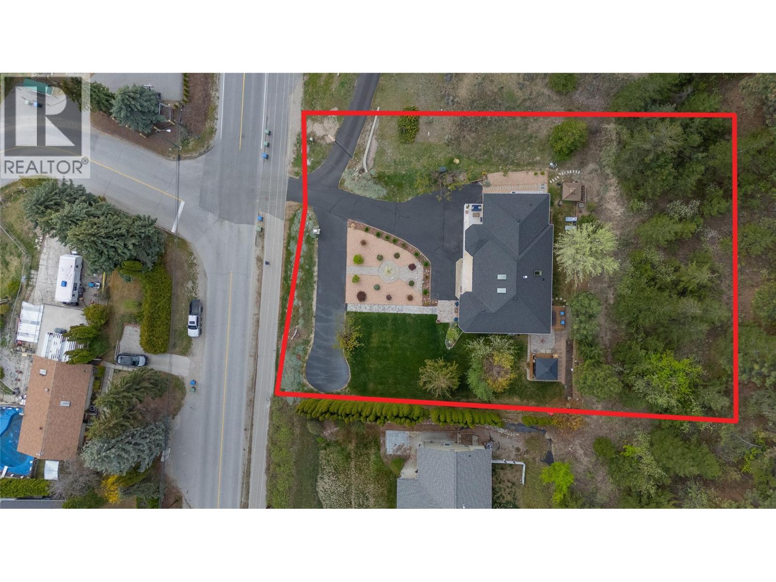 10804 Giants Head Road Property Photo 4