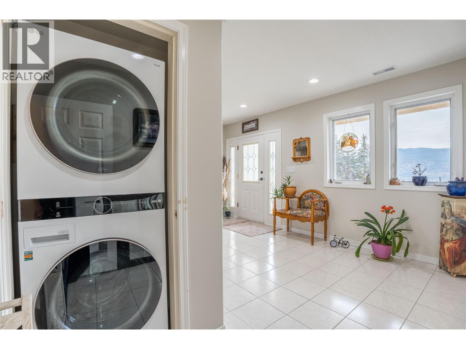 10804 Giants Head Road Property Photo 32