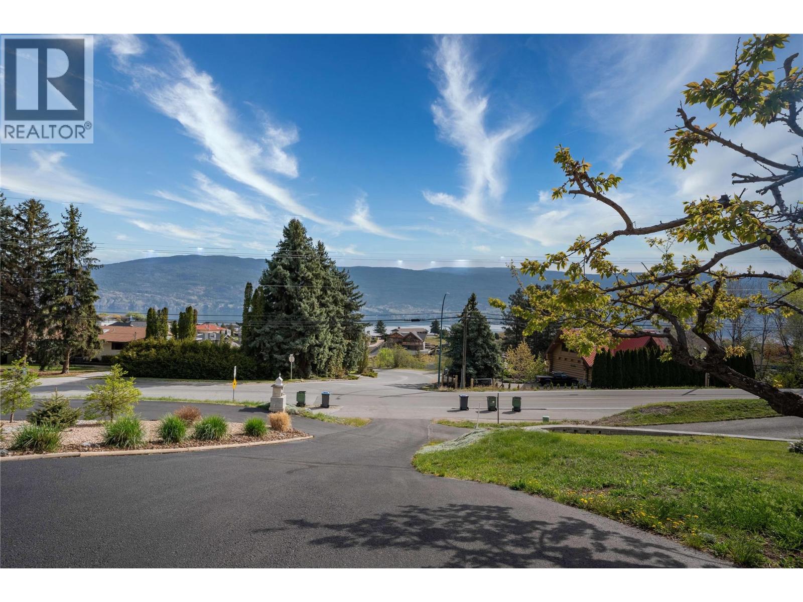 10804 Giants Head Road Property Photo 53