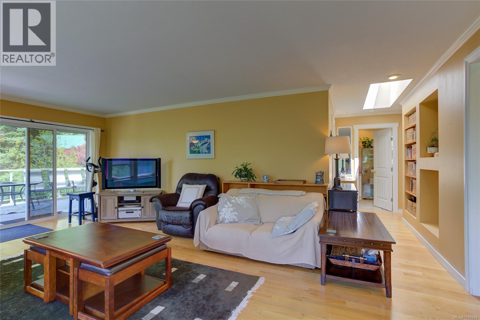 9857 Youbou Rd Property Photo 17