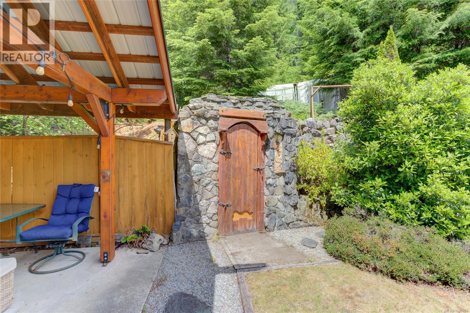 9857 Youbou Rd Property Photo 36